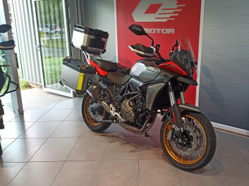 QJ MOTOR SRT 700 X TOURING