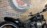 HARLEY-DAVIDSON SOFTAIL BREAKOUT 1868