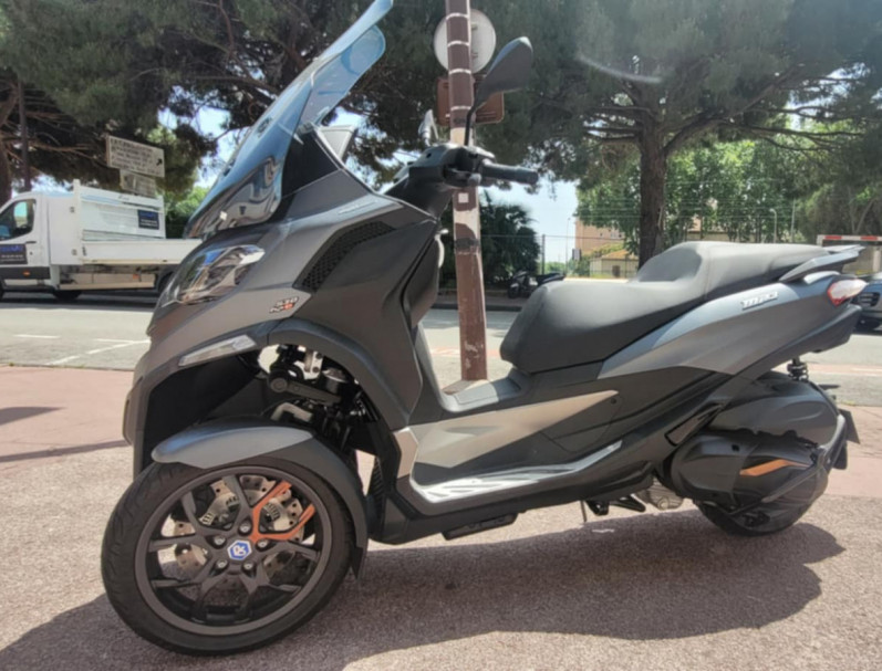 PIAGGIO MP3 530 HPE EXCLUSIVE