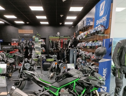 KAWASAKI ZH2 SE NEUF OKMS 2025 PACK PERFORMANCE A SAISIR Z H2