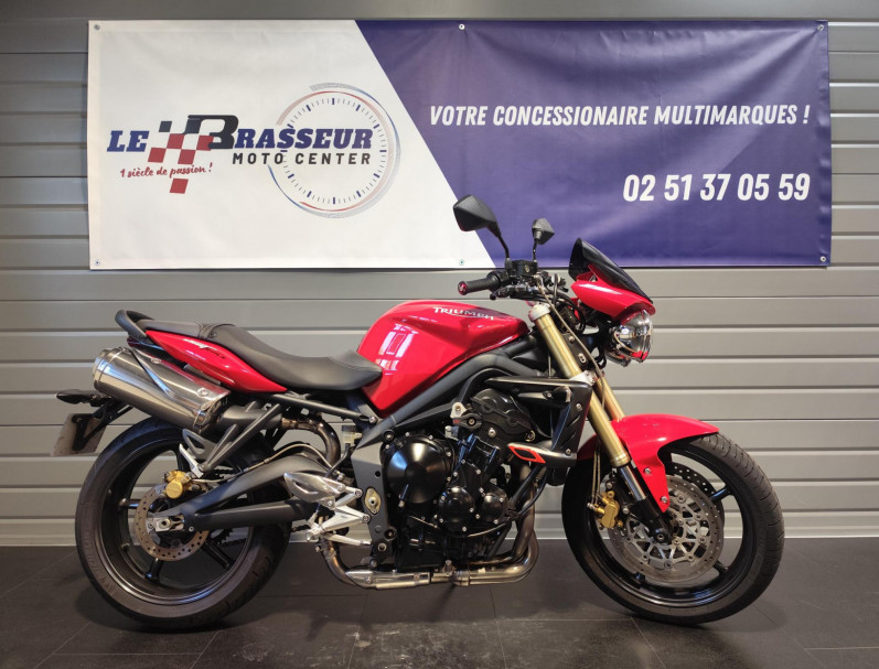 TRIUMPH STREET TRIPLE 675 RABAISSEE