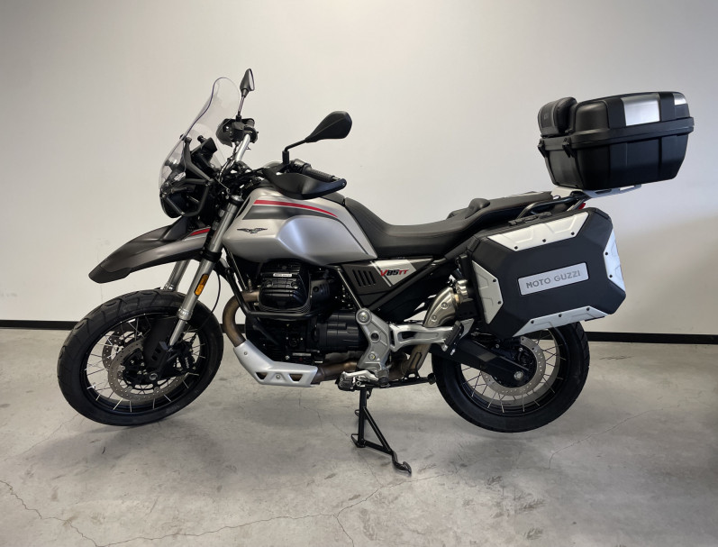 MOTO GUZZI V85 TT TRAVEL