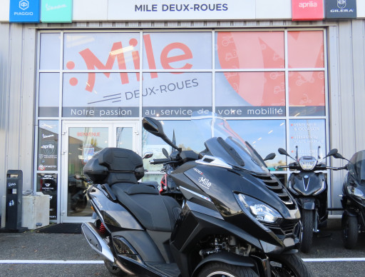 PEUGEOT METROPOLIS 400 SW - Garantie 07/2028