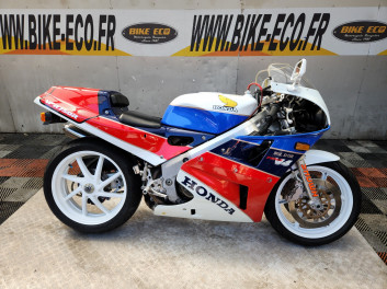 HONDA VFR 750 R RC30 (63231)
