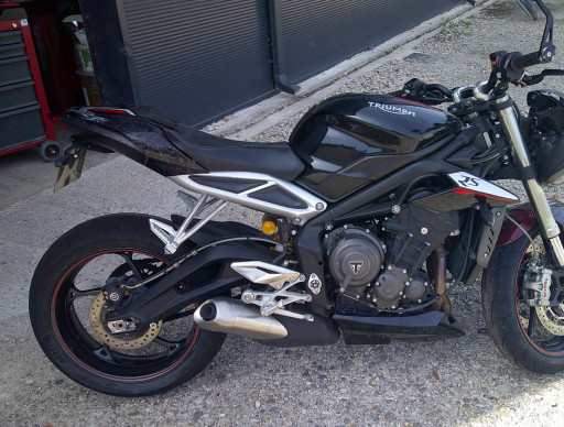 TRIUMPH STREET TRIPLE 765 Accidente RSV N°22378