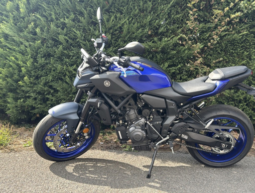 YAMAHA MT-07
