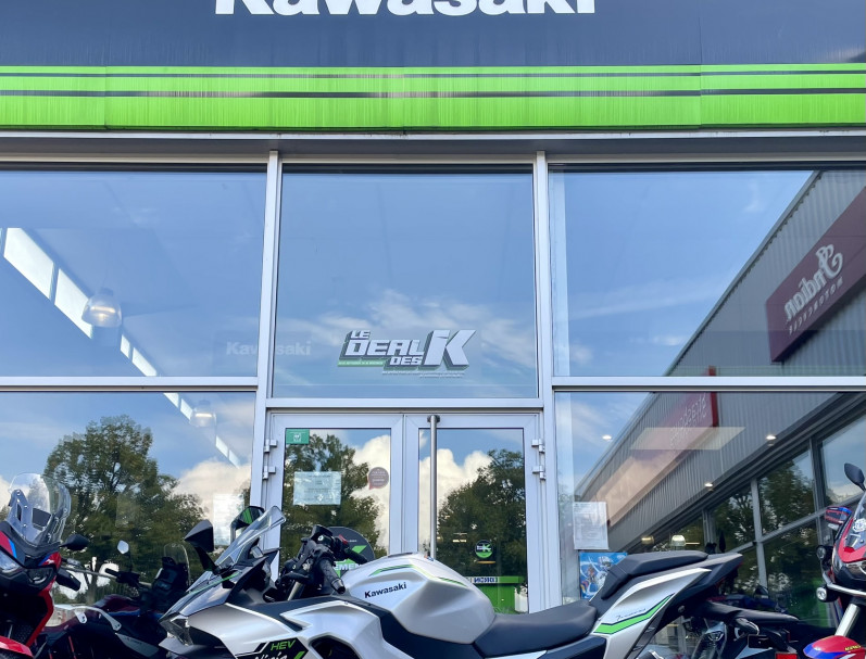 KAWASAKI Ninja 7 Hybrid