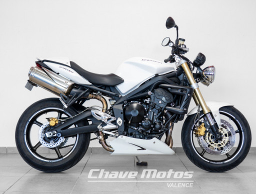 TRIUMPH - STREET TRIPLE