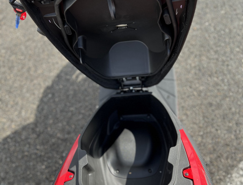 APRILIA SXR 
