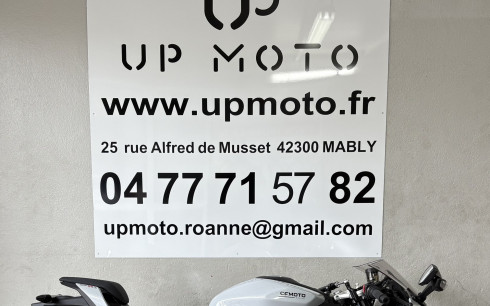 CF MOTO 675 SR R DISPONIBLE DE SUITE