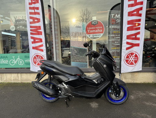 YAMAHA NMAX 125