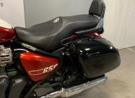 ROYAL ENFIELD SUPER METEOR 650 Celestial Red