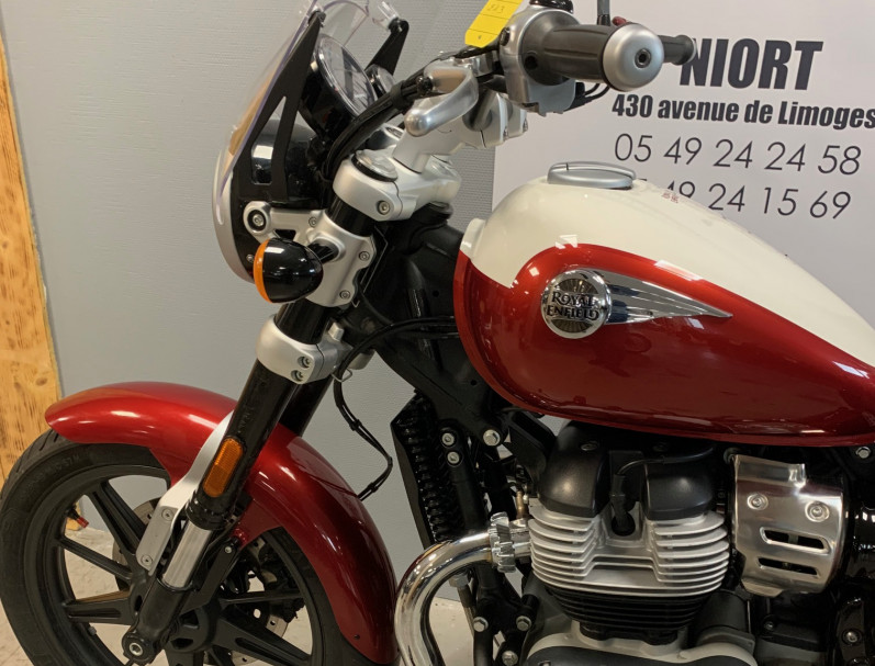 ROYAL ENFIELD SUPER METEOR 650 Celestial Red