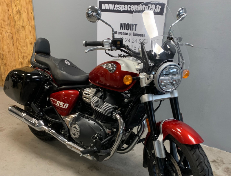 ROYAL ENFIELD SUPER METEOR 650 Celestial Red