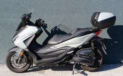 HONDA NSS FORZA 125 TOPBOX