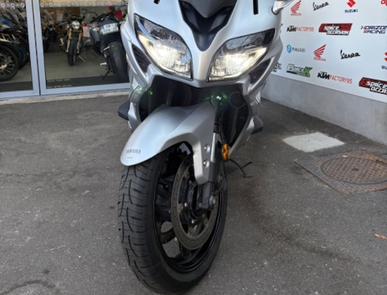 YAMAHA FJR 1300 AE