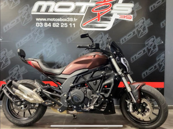 BENELLI 502C CRUISER – A PARTIR DE 103€/MOIS