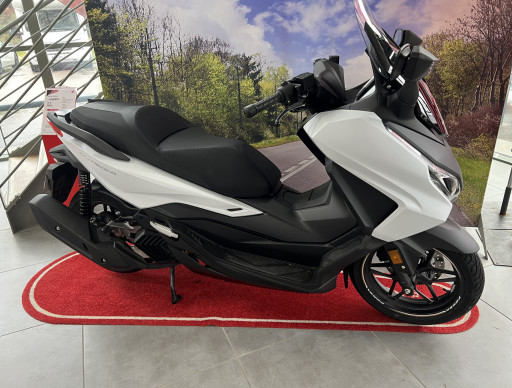 HONDA NSS FORZA 125