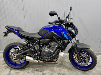 YAMAHA MT-07