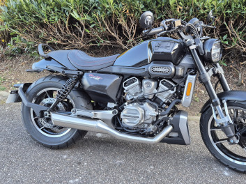 HYOSUNG GV125 X NOUVEAUTEE MOTORS 54 