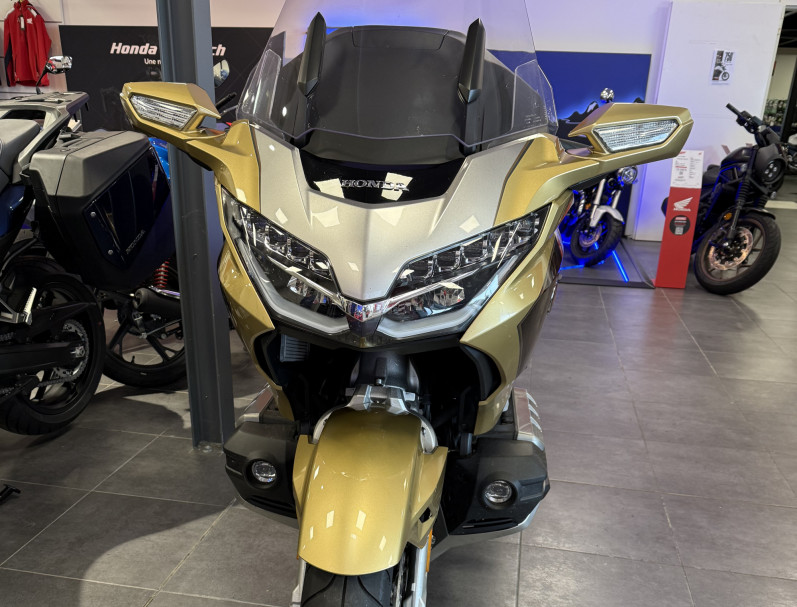 HONDA GL 1800 GOLDWING DCT