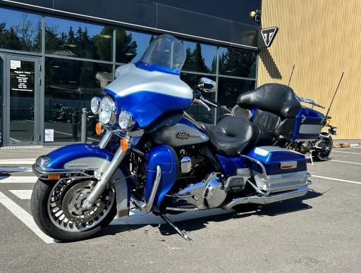 HARLEY-DAVIDSON TOURING ELECTRA GLIDE 1584 ULTRA CLASSIC