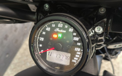 INDIAN SCOUT BOBBER 1200 JEKILL 8000€ ACCESS