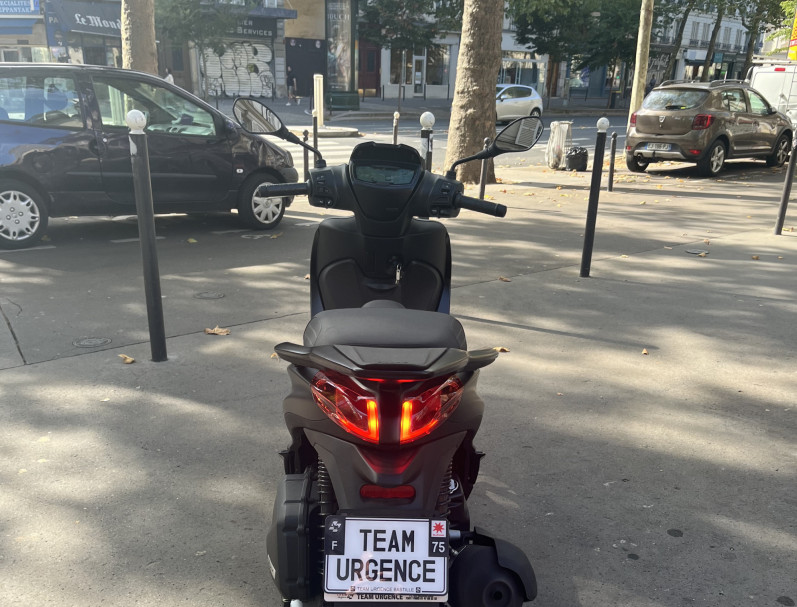 PIAGGIO MEDLEY 125 S E5+ NOIR MAT 
