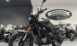 HUSQVARNA SVARTPILEN 125 / Garantie 
