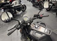 HUSQVARNA SVARTPILEN 125 / Garantie 