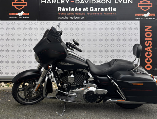 HARLEY-DAVIDSON TOURING STREET GLIDE 1690