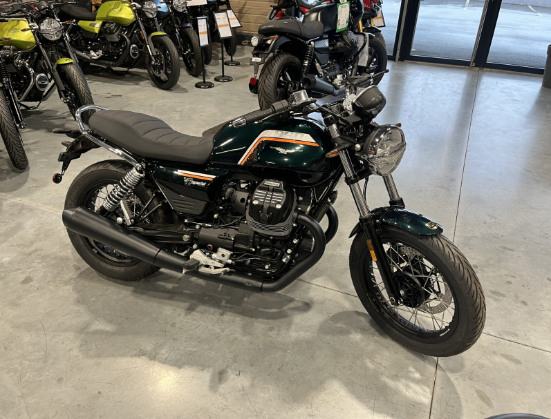 MOTO GUZZI V7 SPECIAL