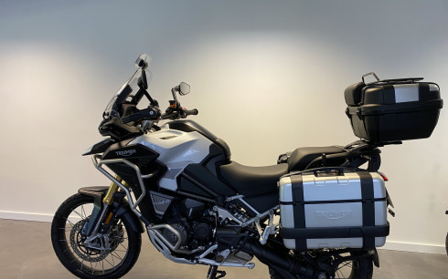 TRIUMPH TIGER 1200 EXPLORER