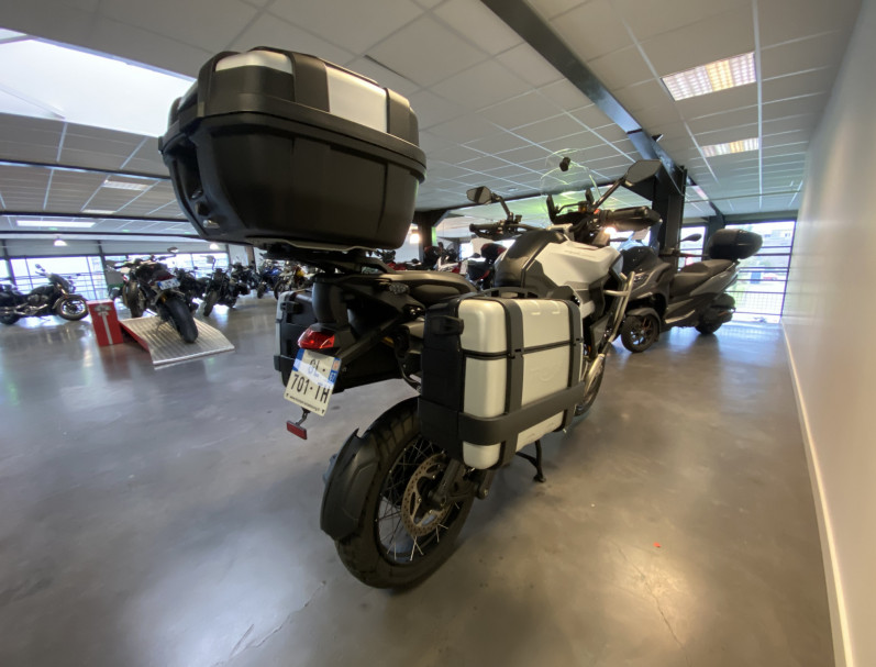 TRIUMPH TIGER 1200 EXPLORER