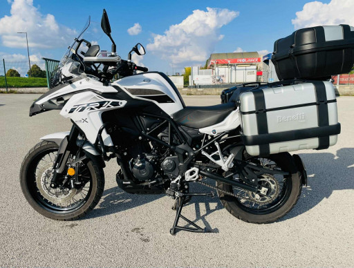BENELLI TRK 502 X