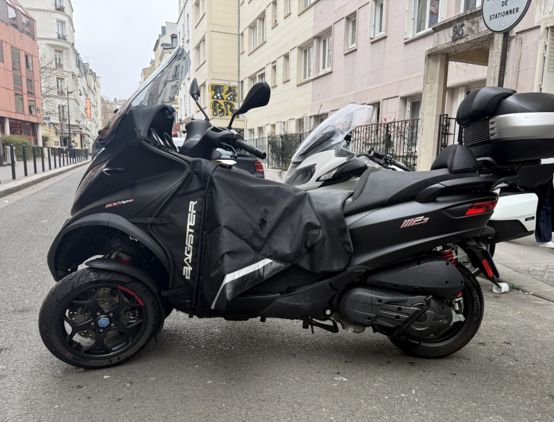 PIAGGIO MP3 500 HPE SPORT ABS ASR GARANTIE 6 MOIS NOIR MAT TRES BON ETAT CRIT