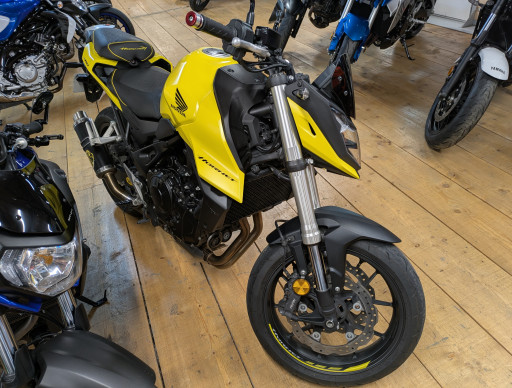 HONDA CB 750 HORNET
