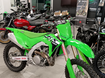 KAWASAKI KX450F CROSS