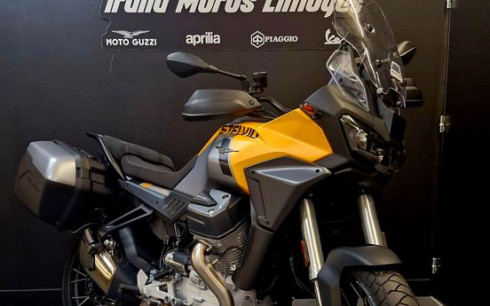 MOTO GUZZI STELVIO