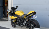 YAMAHA R1