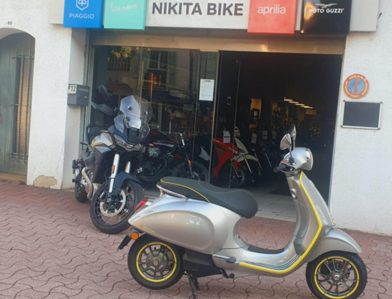 VESPA PRIMAVERA ELETTRICA 70