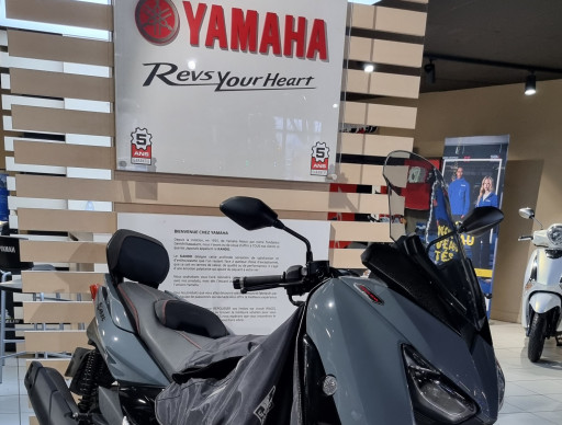 YAMAHA XMAX 125 TECH MAX