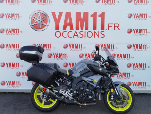 YAMAHA MT-10
