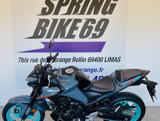 YAMAHA MT-03
