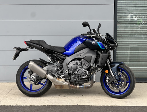 YAMAHA MT-10