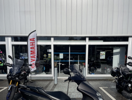 YAMAHA MAJESTY 125