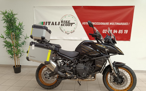 QJ MOTOR SRT 900 SX TOURING