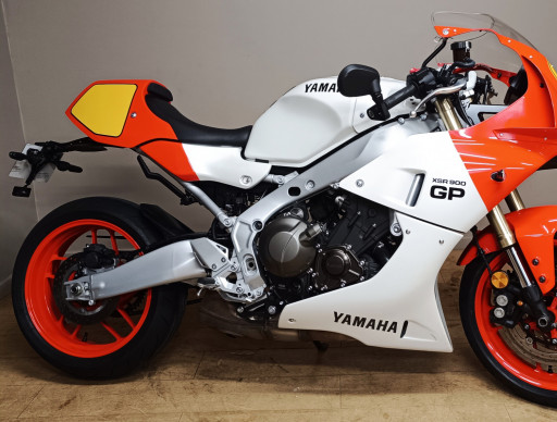YAMAHA XSR 900 GP