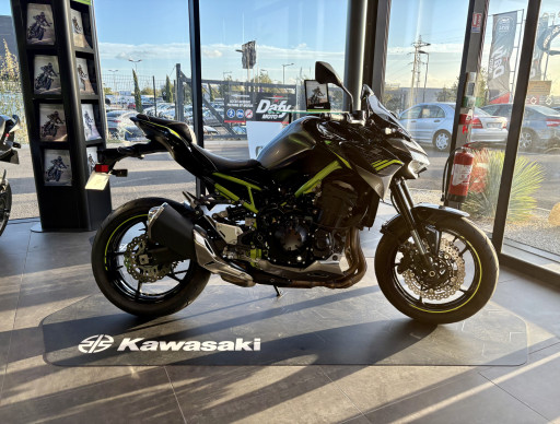 KAWASAKI Z 900