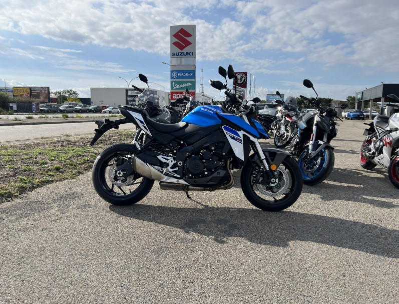 SUZUKI GSX-S 950